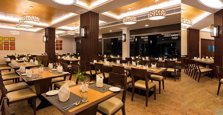Confluence Banquets And Resort Mahabalipuram Exteriör bild